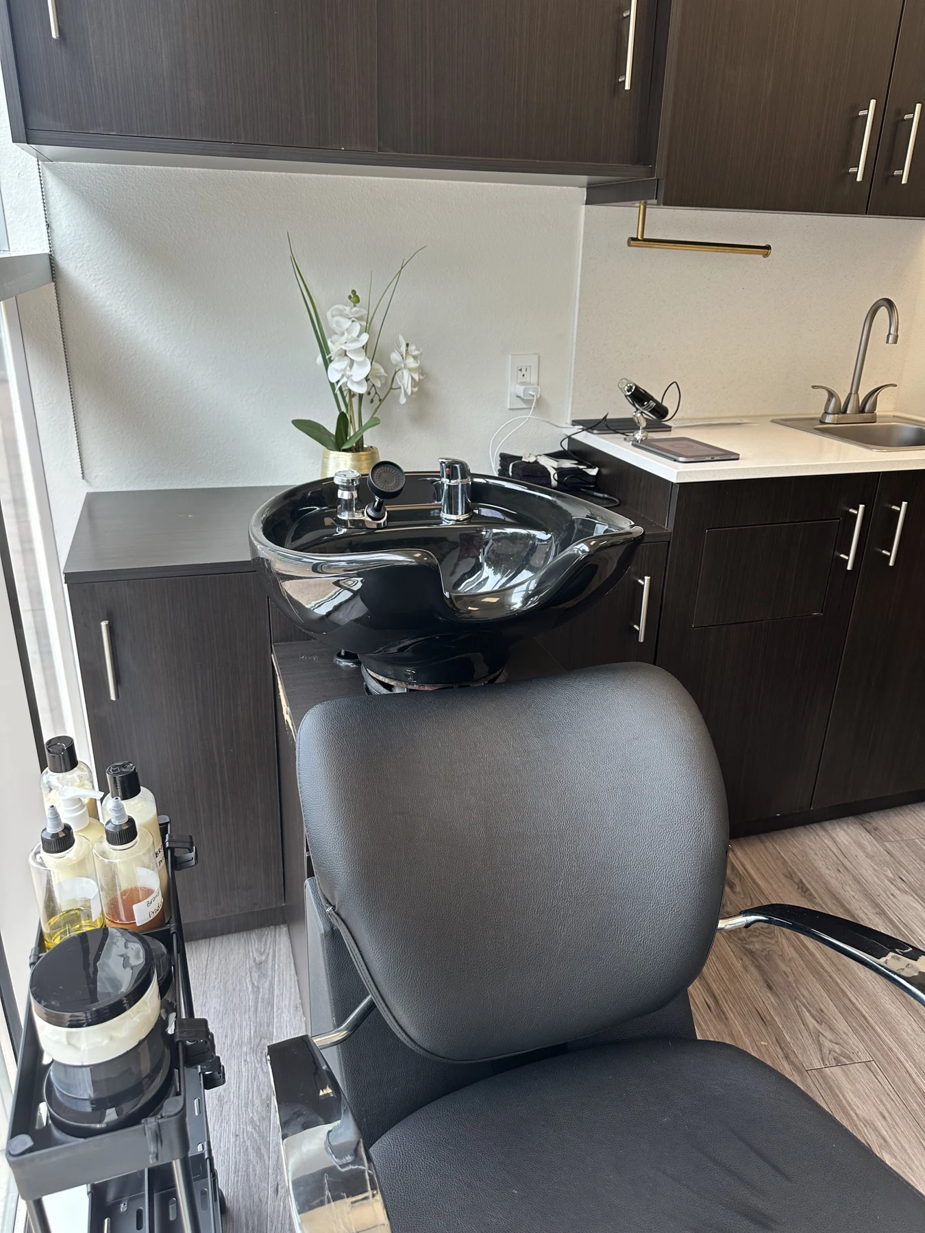 Salon setup for product performance testing